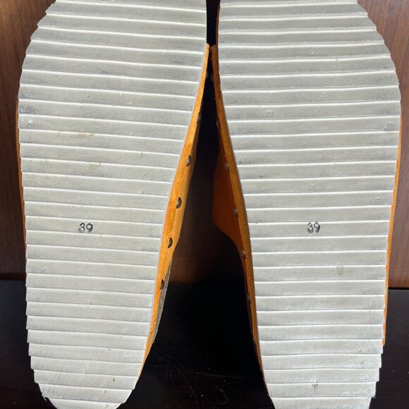 Free People Intentionally Blank Rule Breaker Sandal Marigold Suede 39/8.5 - VGC - Picture 7 of 8